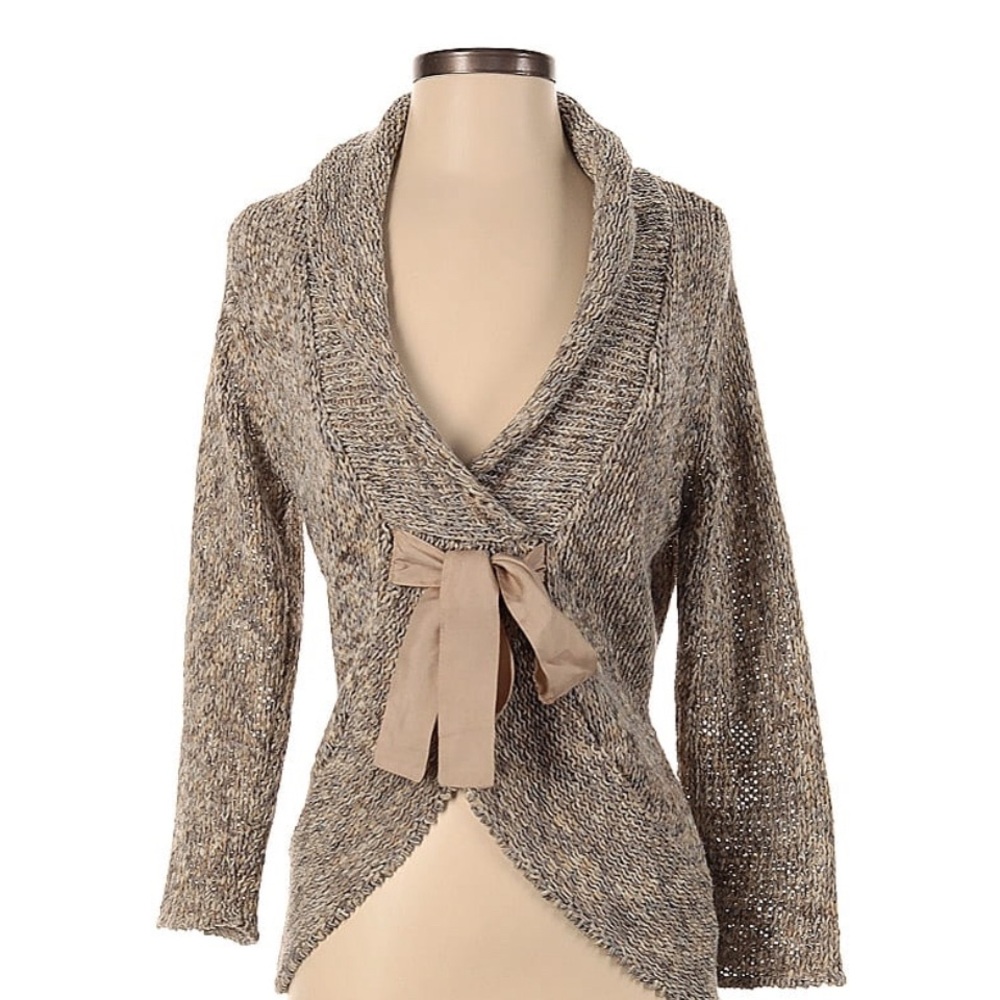 White House Black Market size small cardigan